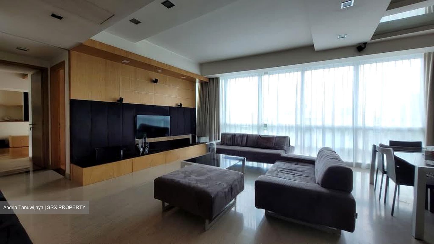 The Light @ Cairnhill (D9), Condominium #554731301